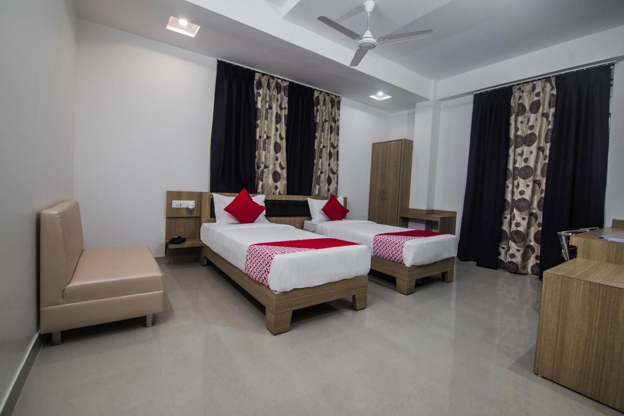 Hotel O Spectrum Residency Guwahati Exterior foto